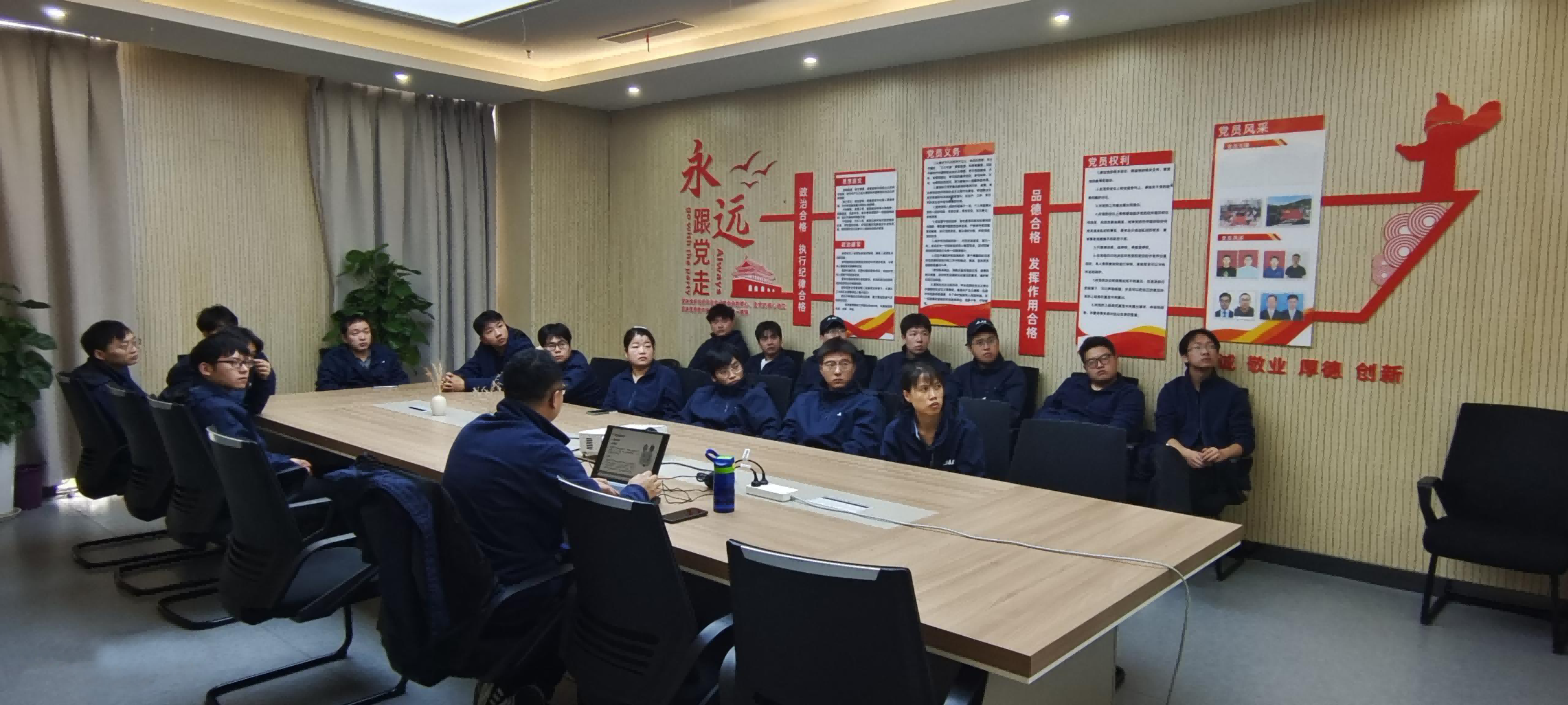 全民消防 性命至上│J9集团电子组织发展消防安全和救护专项培训